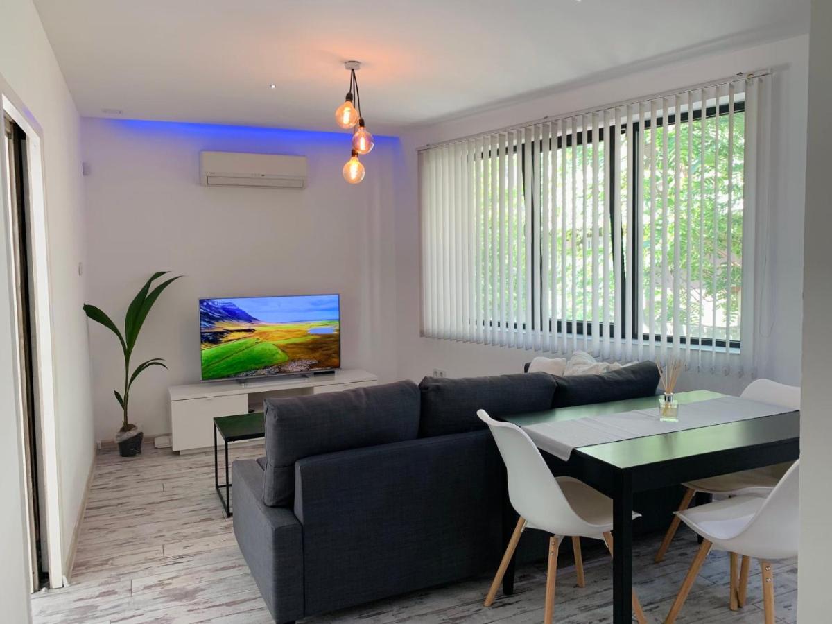 Nordic Style Apartment With Underground Parking София Екстериор снимка
