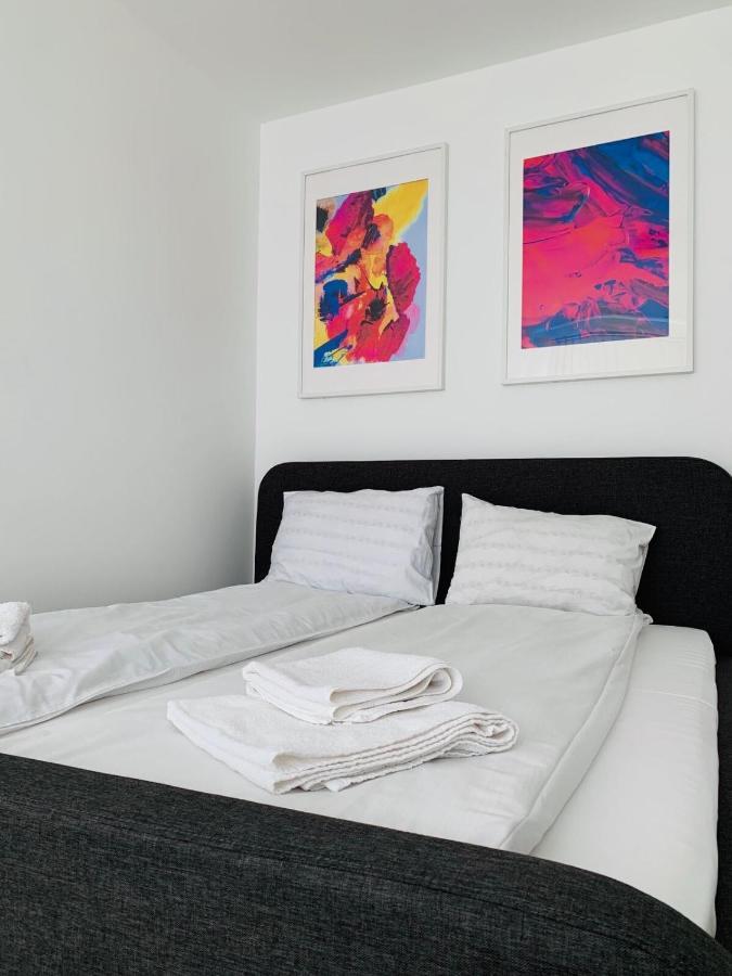 Nordic Style Apartment With Underground Parking София Екстериор снимка